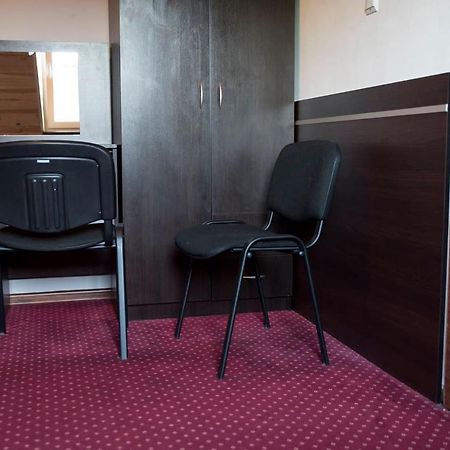 Appartement Senator à Piotrków Trybunalski Extérieur photo