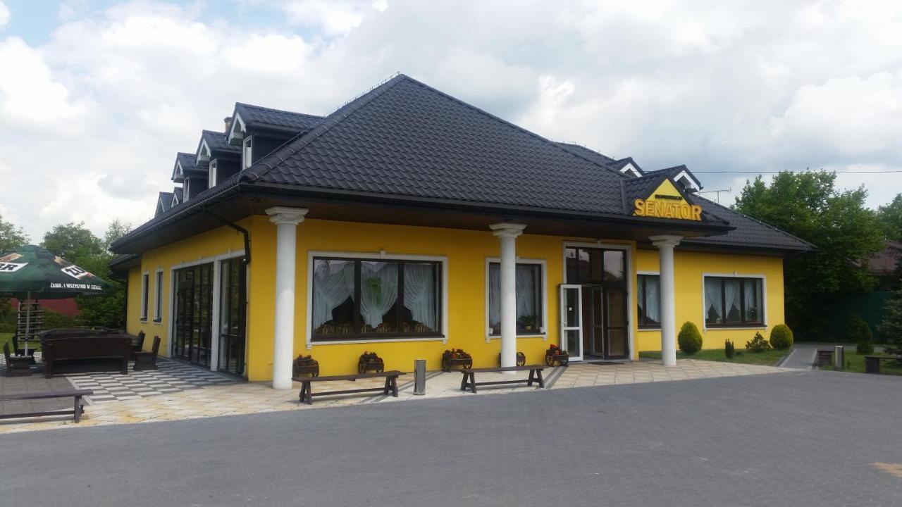 Appartement Senator à Piotrków Trybunalski Extérieur photo