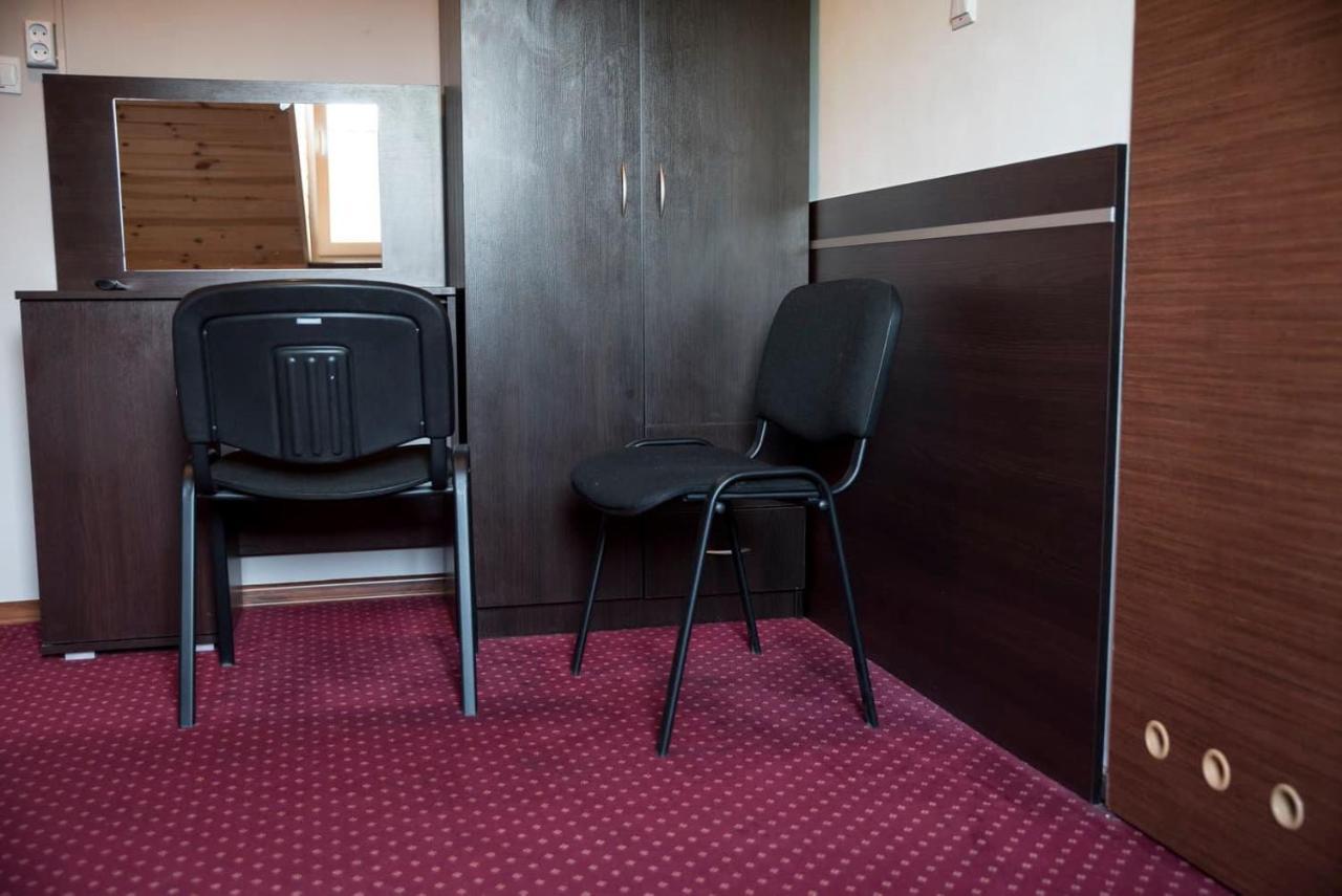 Appartement Senator à Piotrków Trybunalski Extérieur photo